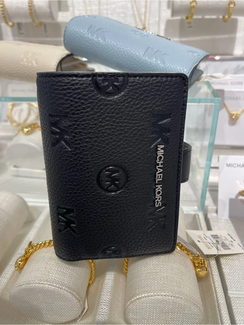 Michael Kors Jet Set Travel Medium Logo Debossed Billfold Wallet Black NWT